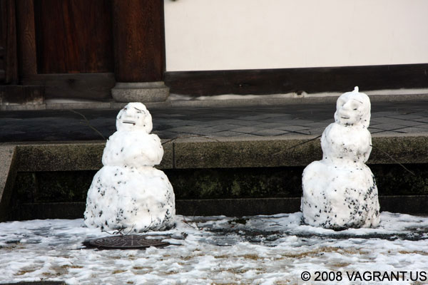 tofukujisnowmen